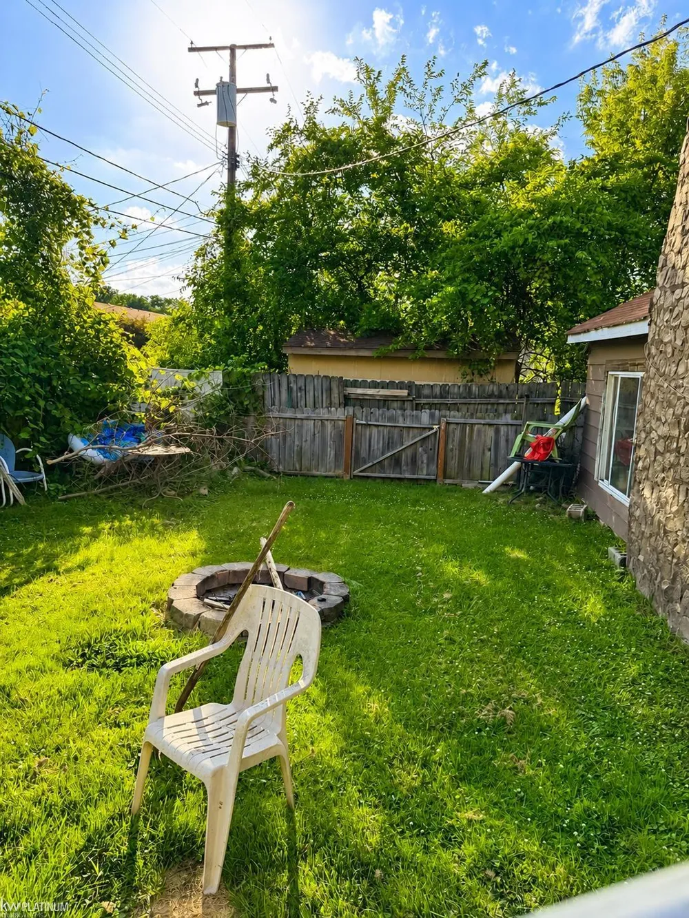 26148 Lamour Street Harrison Charter Township, MI 48045