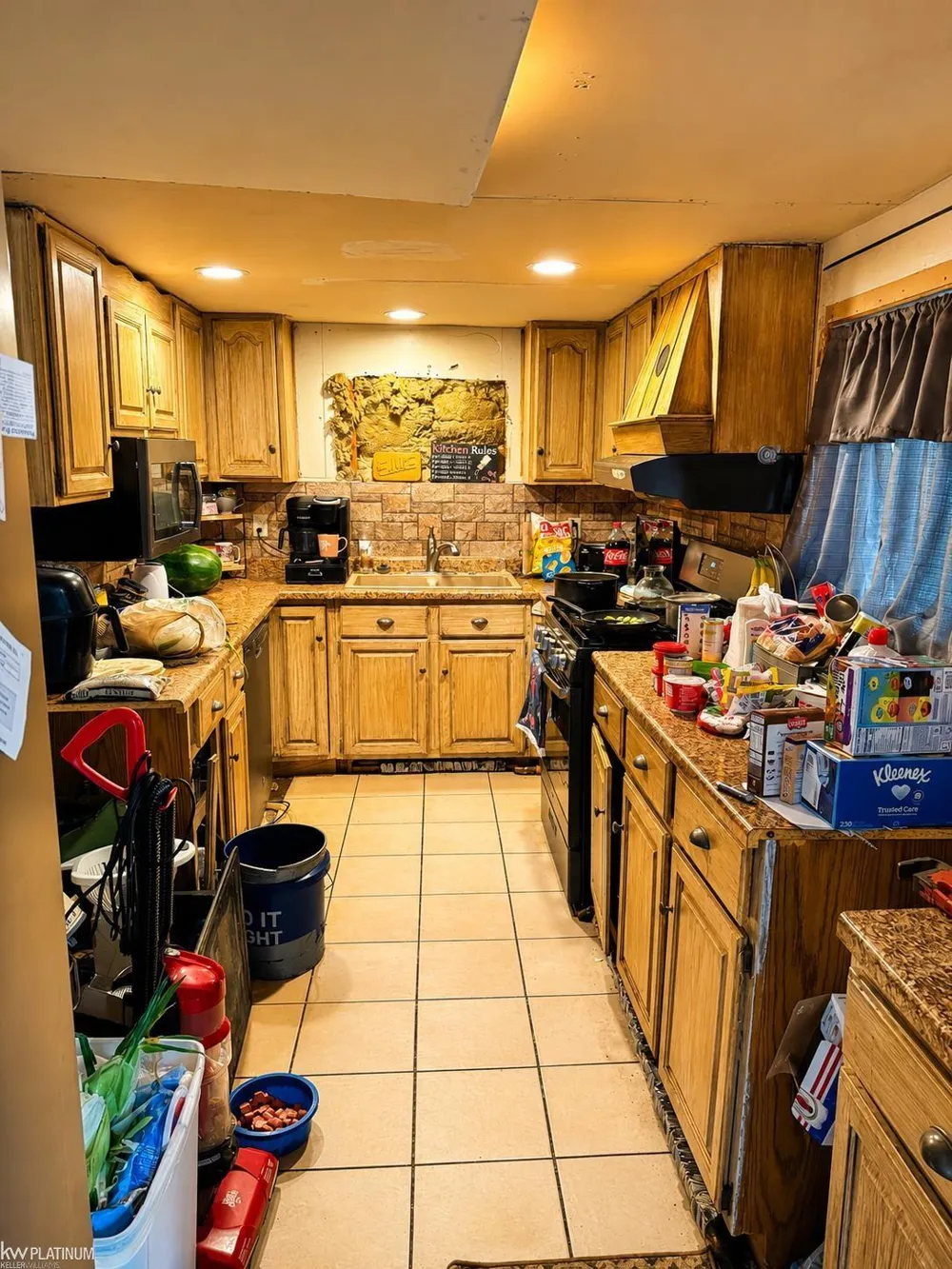 26148 Lamour Street Harrison Charter Township, MI 48045