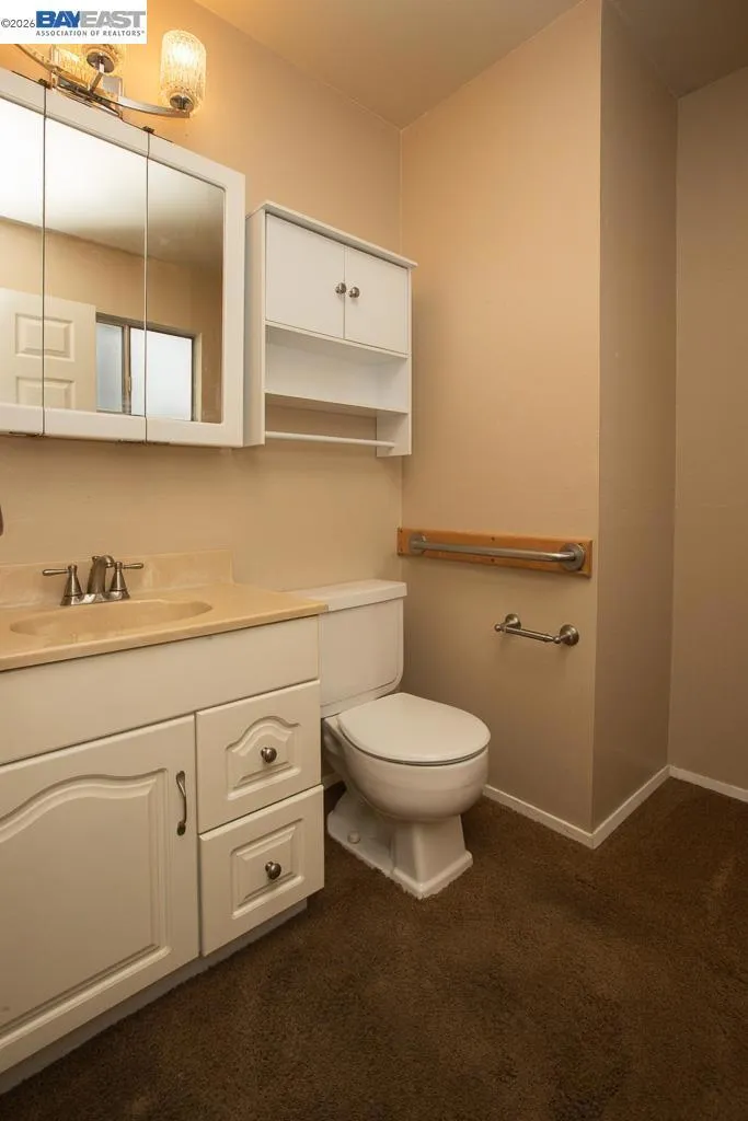 3345 Oakwood Place Redding, CA 96001