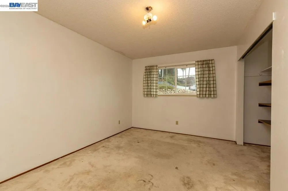 3345 Oakwood Place Redding, CA 96001