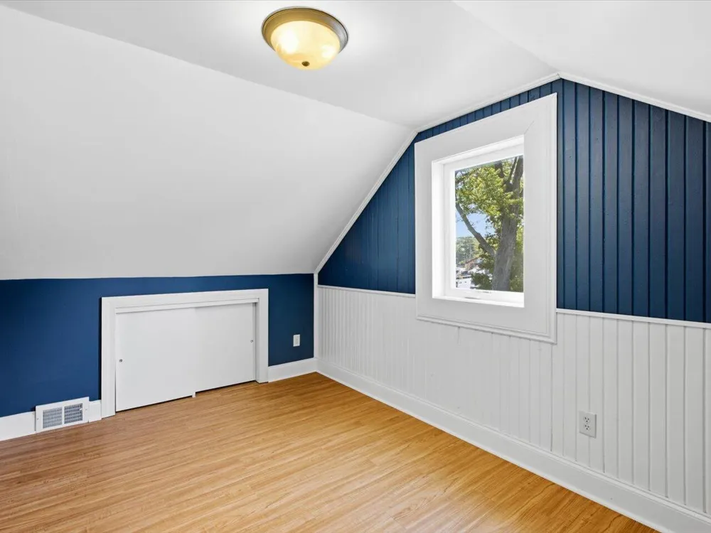 124 Roselawn Street Algonac City, MI 48001