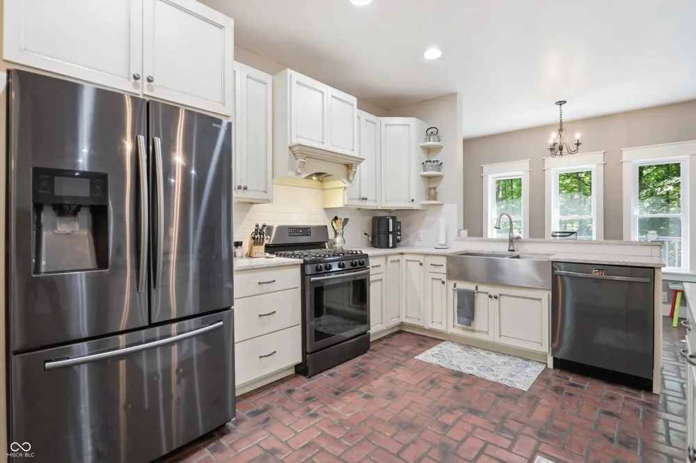1590 Limestone Drive Ellettsville, IN 47429