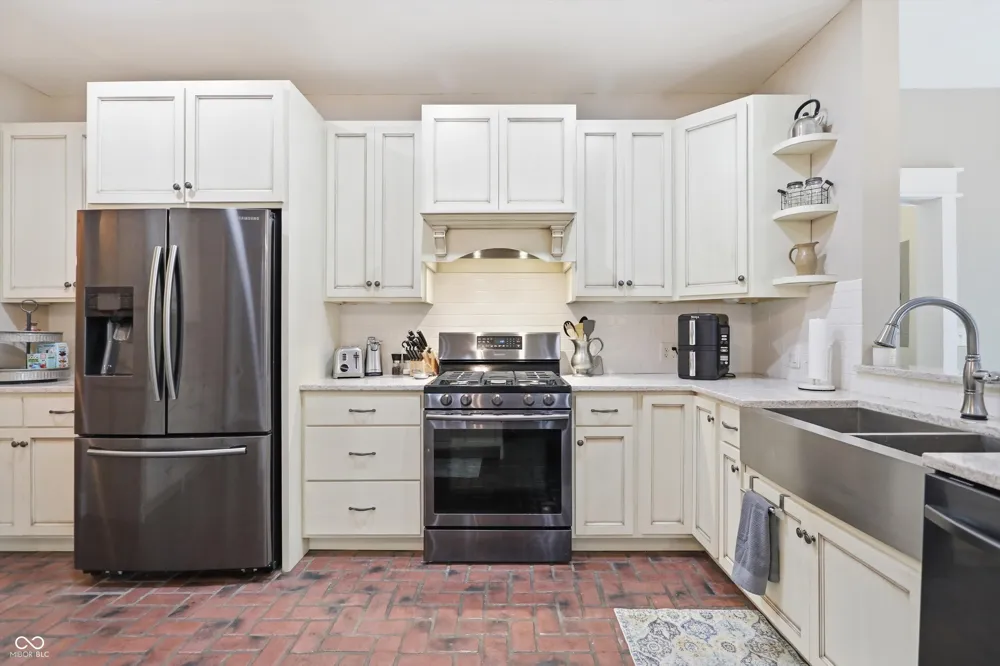 1590 Limestone Drive Ellettsville, IN 47429