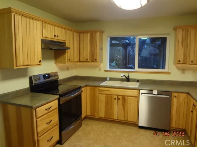 14274 Regina Way Cobb, CA 95426