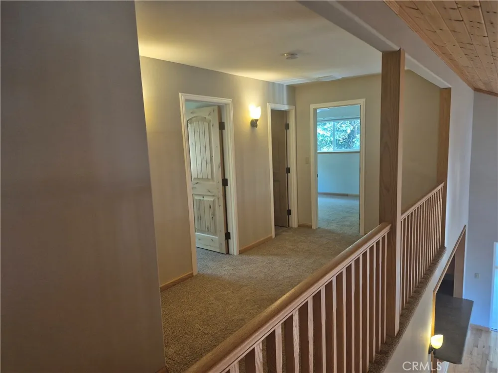 14274 Regina Way Cobb, CA 95426