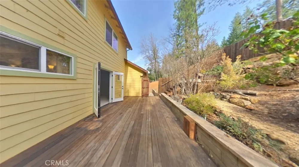 14274 Regina Way Cobb, CA 95426