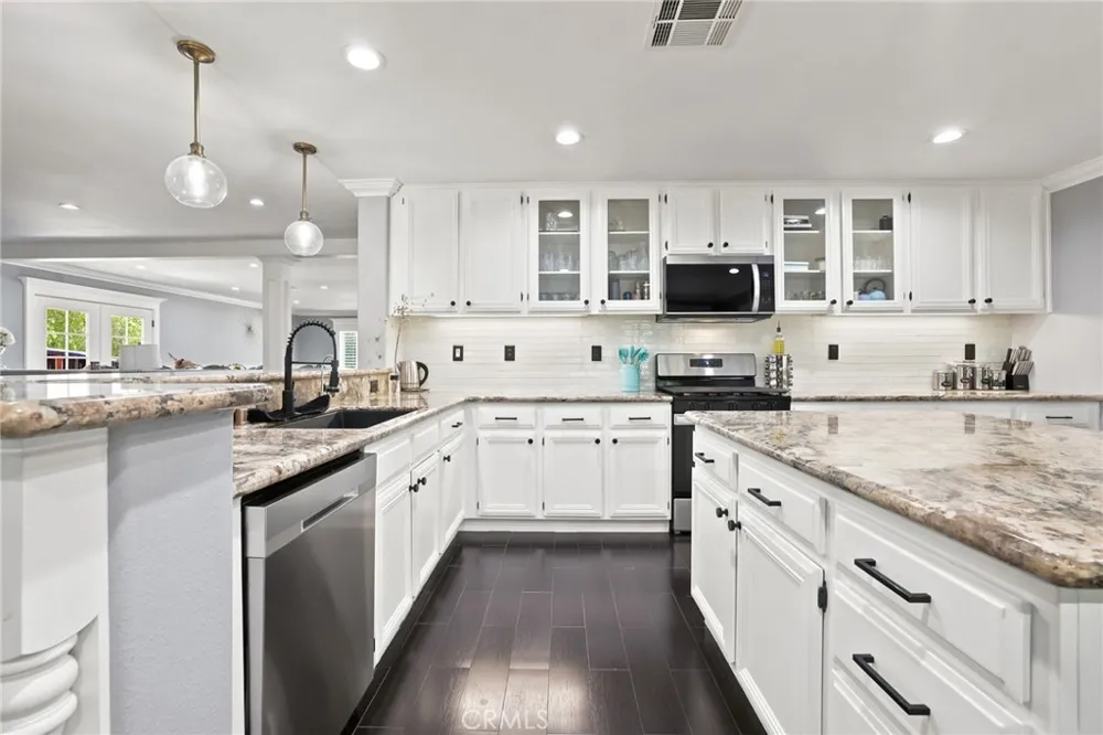 32636 Sierra Oak Castaic, CA 91384