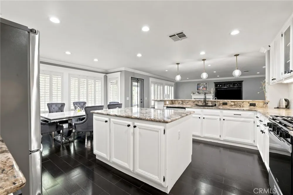 32636 Sierra Oak Castaic, CA 91384