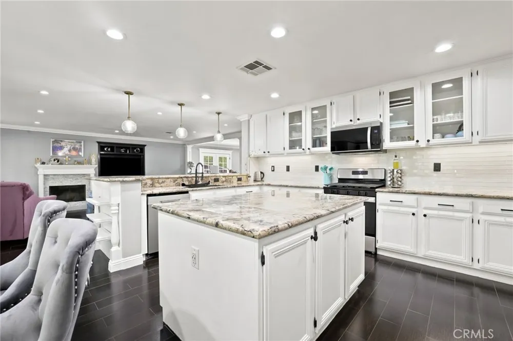 32636 Sierra Oak Castaic, CA 91384