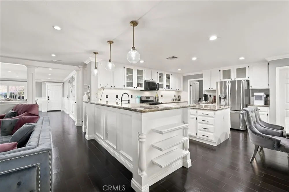 32636 Sierra Oak Castaic, CA 91384