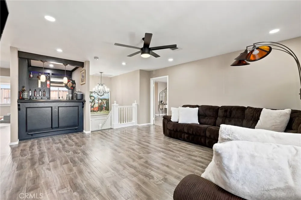 32636 Sierra Oak Castaic, CA 91384
