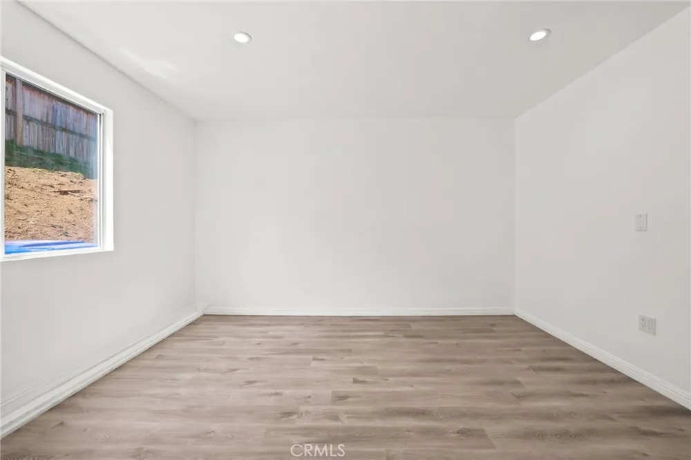 32636 Sierra Oak Castaic, CA 91384