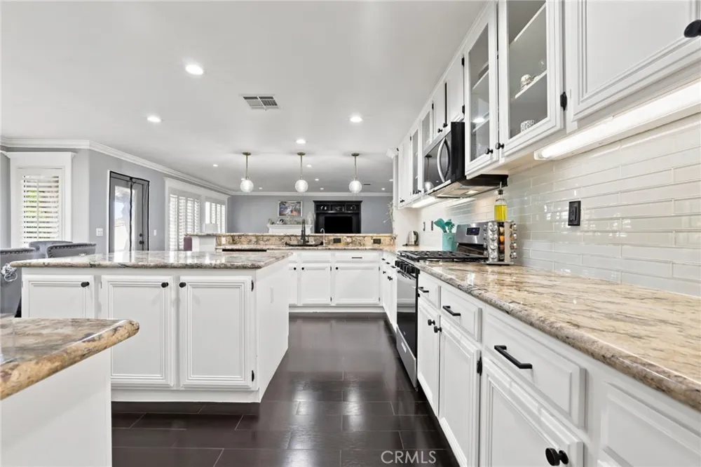 32636 Sierra Oak Castaic, CA 91384