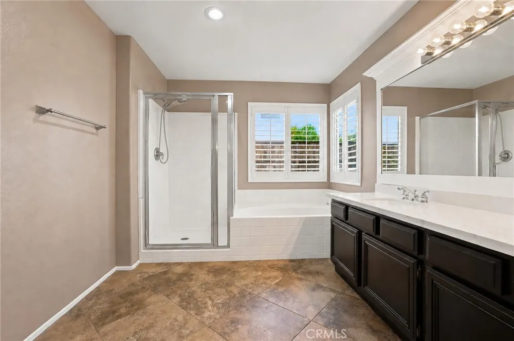 32636 Sierra Oak Castaic, CA 91384