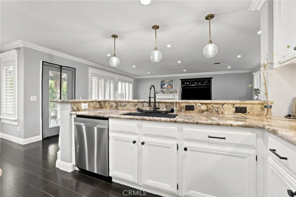 32636 Sierra Oak Castaic, CA 91384