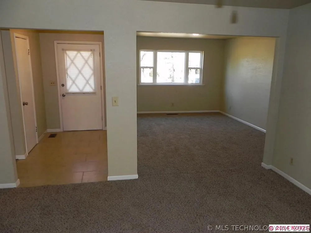 7827 Marilyn Lane Tulsa, OK 74131