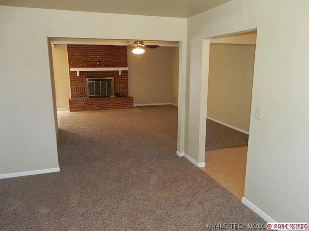 7827 Marilyn Lane Tulsa, OK 74131