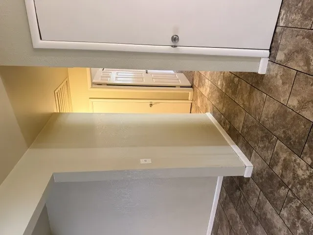 7827 Marilyn Lane Tulsa, OK 74131
