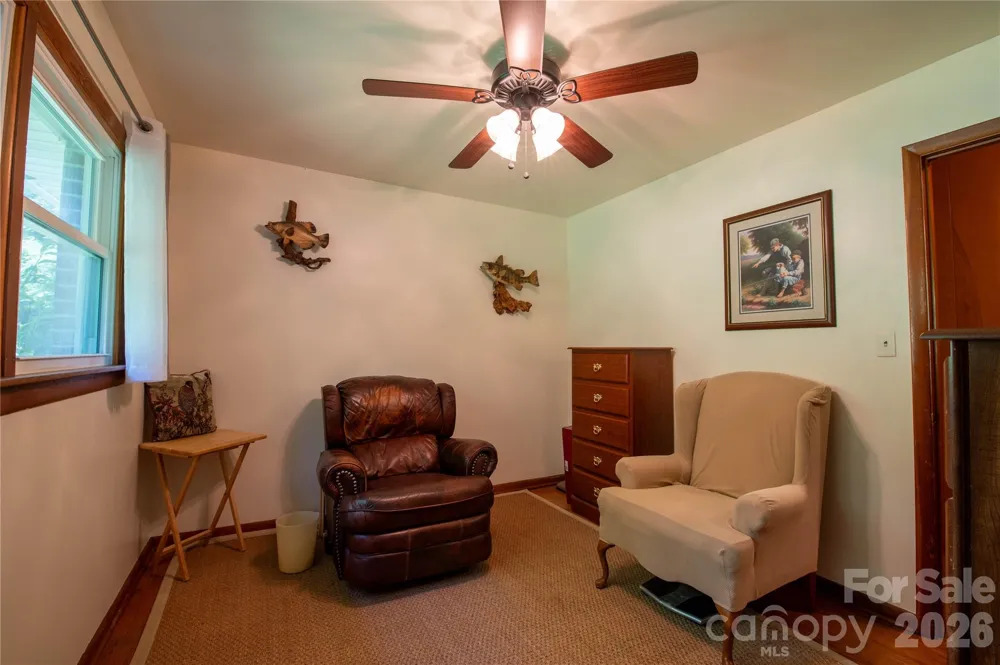 40 Double Island Road Burnsville, NC 28714