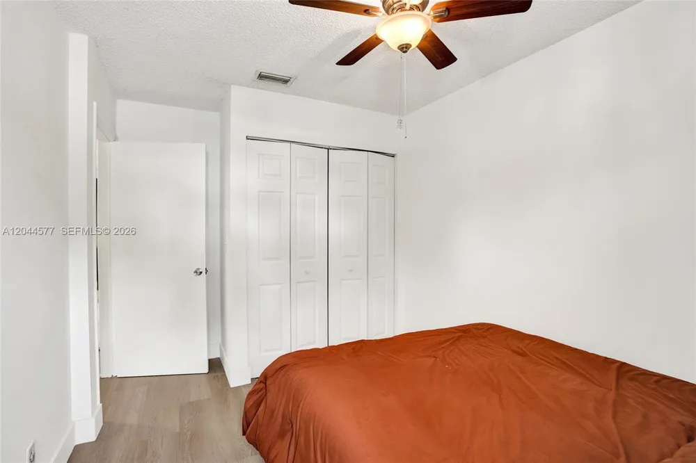 7812 SW 7th Pl North Lauderdale, FL 33068