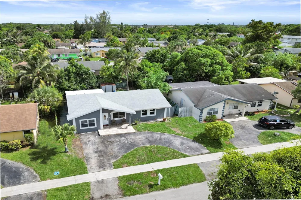 7812 SW 7th Pl North Lauderdale, FL 33068