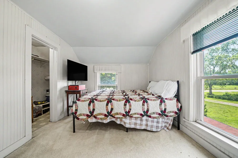 5497 Wilson Street Coloma, MI 49038