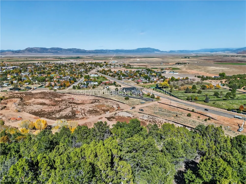 390 E 300 S #1B,3B,6B,9B Parowan, UT 84761