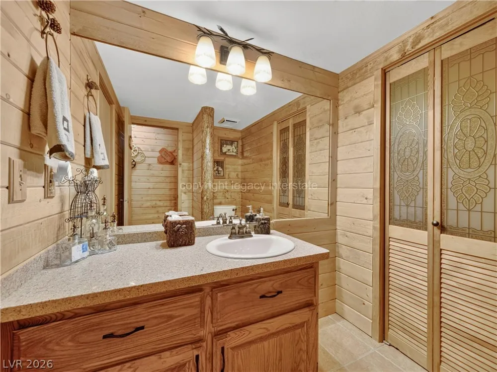 390 E 300 S #1B,3B,6B,9B Parowan, UT 84761