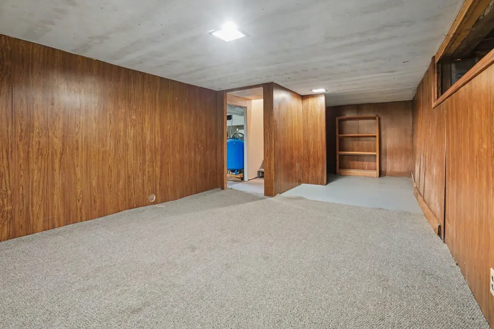 87 Avery Drive Coldwater City, MI 49036