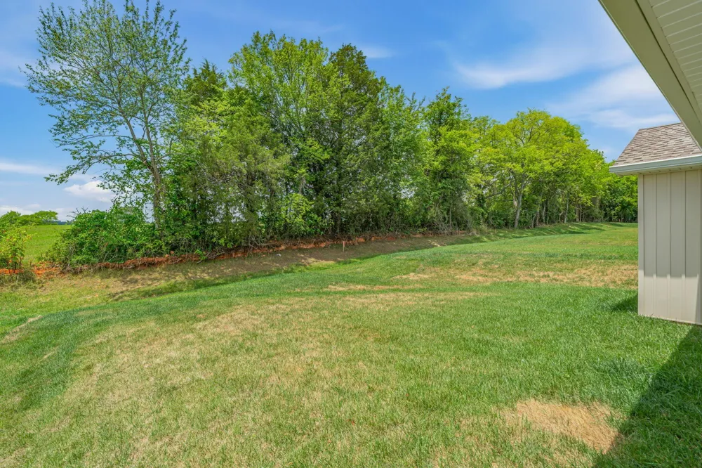 922 Stratford Avenue Sweetwater, TN 37874