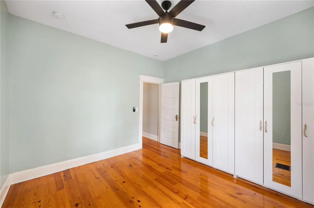 817 E LIME STREET Lakeland, FL 33801