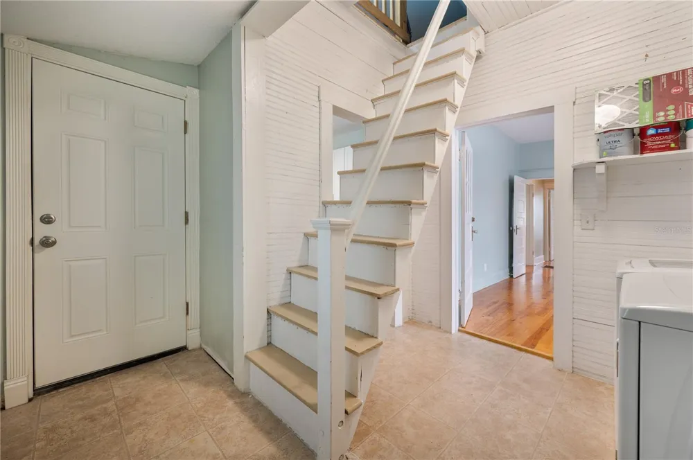 817 E LIME STREET Lakeland, FL 33801