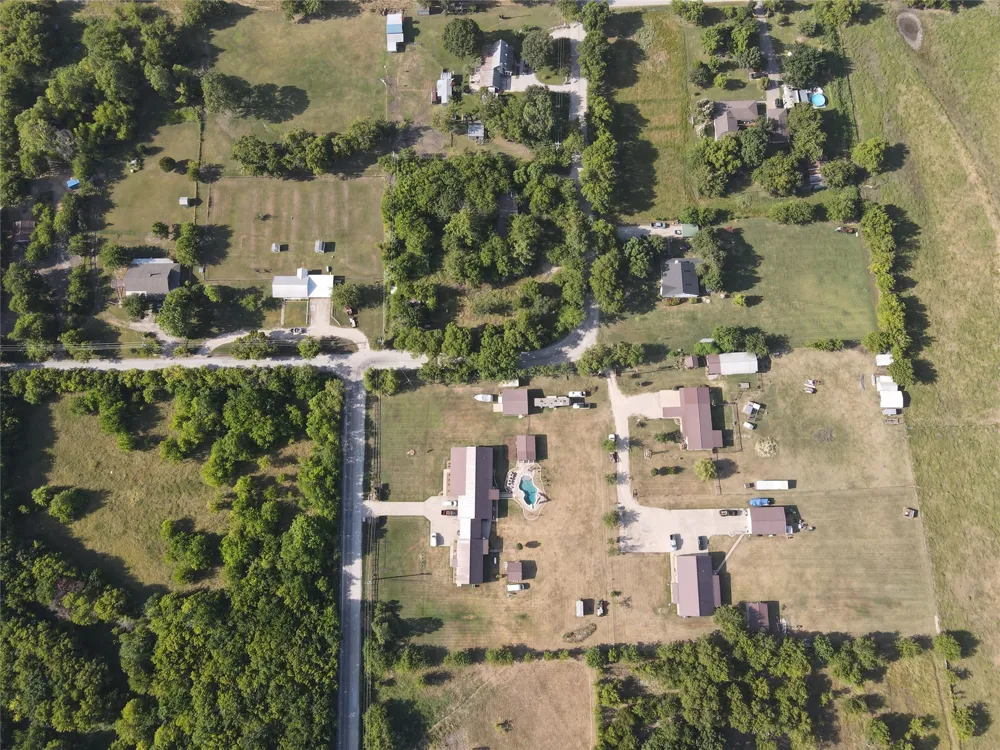 11152 Metz Road Sanger, TX 76266