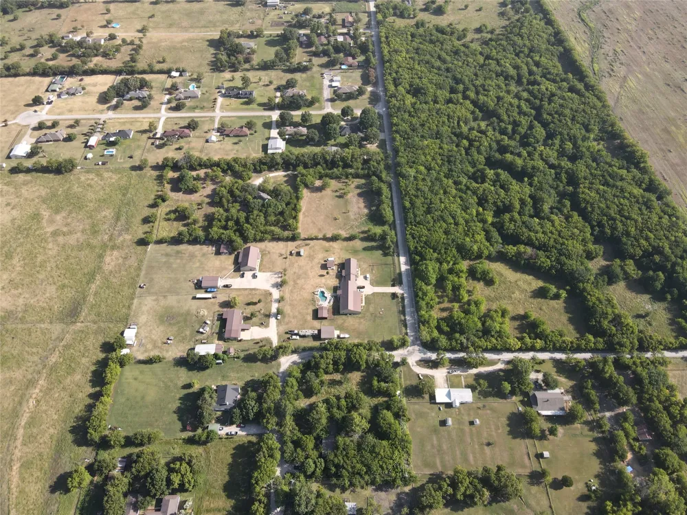 11152 Metz Road Sanger, TX 76266