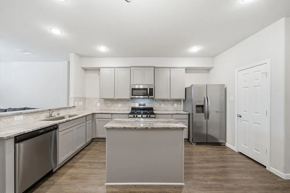 3607 Vineyard Lane Pasadena, TX 77504