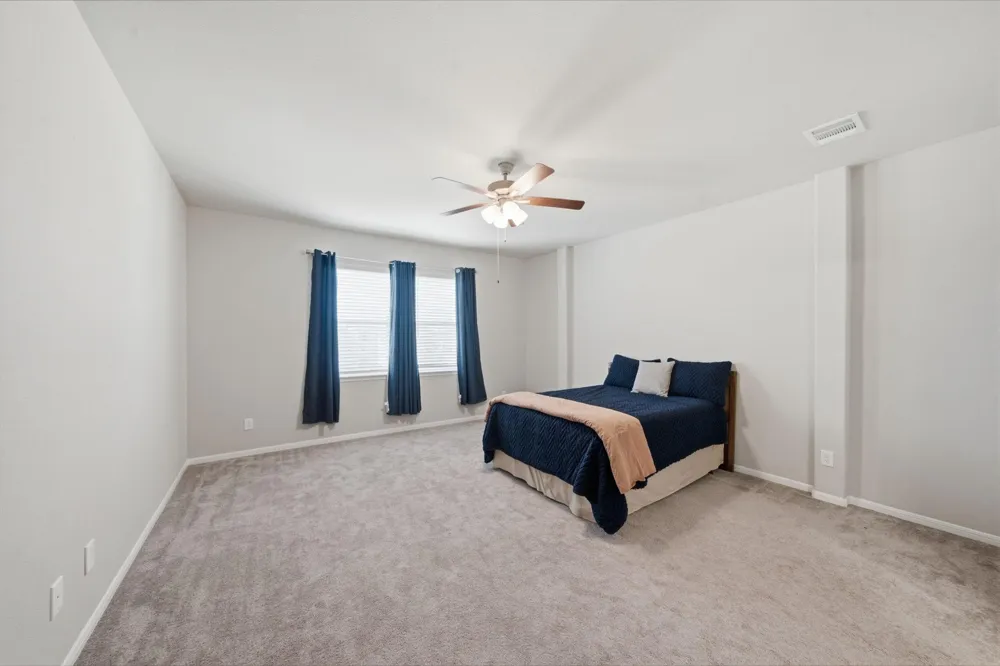 3607 Vineyard Lane Pasadena, TX 77504