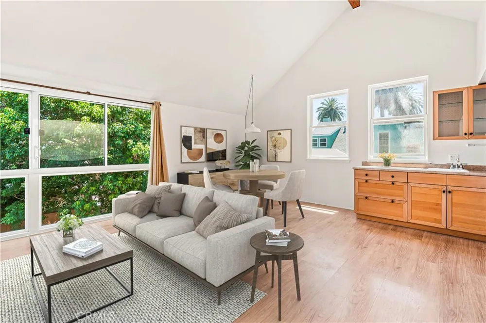4040 East Boulevard Mar Vista, CA 90066