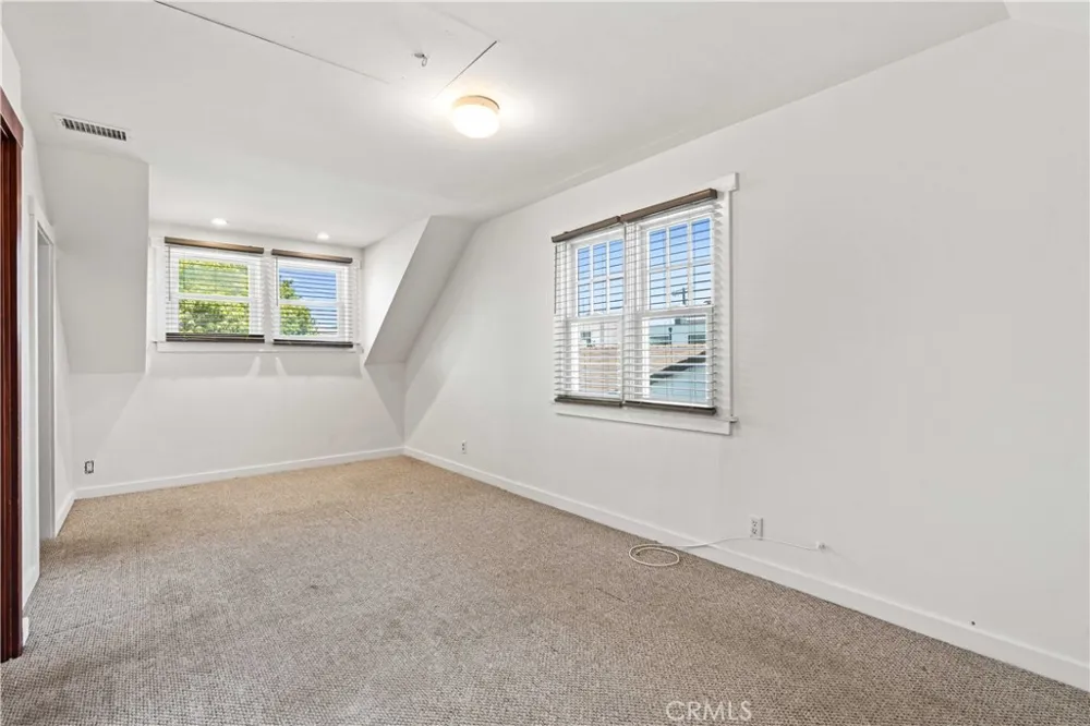 4040 East Boulevard Mar Vista, CA 90066
