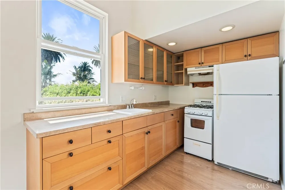 4040 East Boulevard Mar Vista, CA 90066