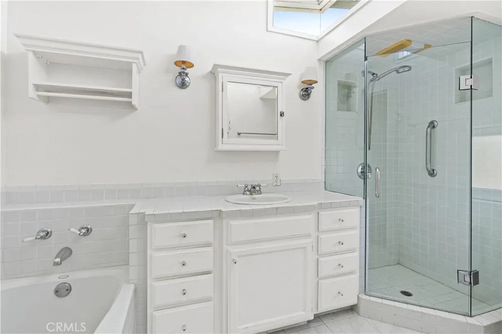 4040 East Boulevard Mar Vista, CA 90066