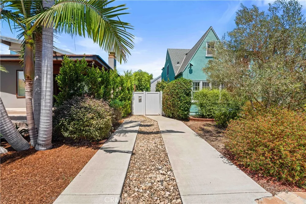 4040 East Boulevard Mar Vista, CA 90066
