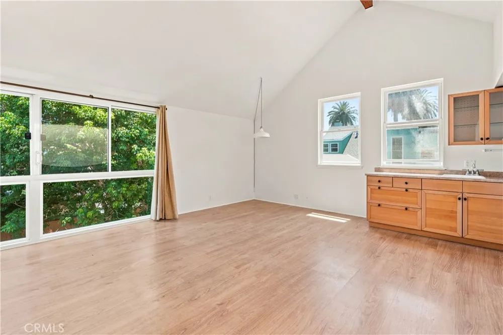 4040 East Boulevard Mar Vista, CA 90066