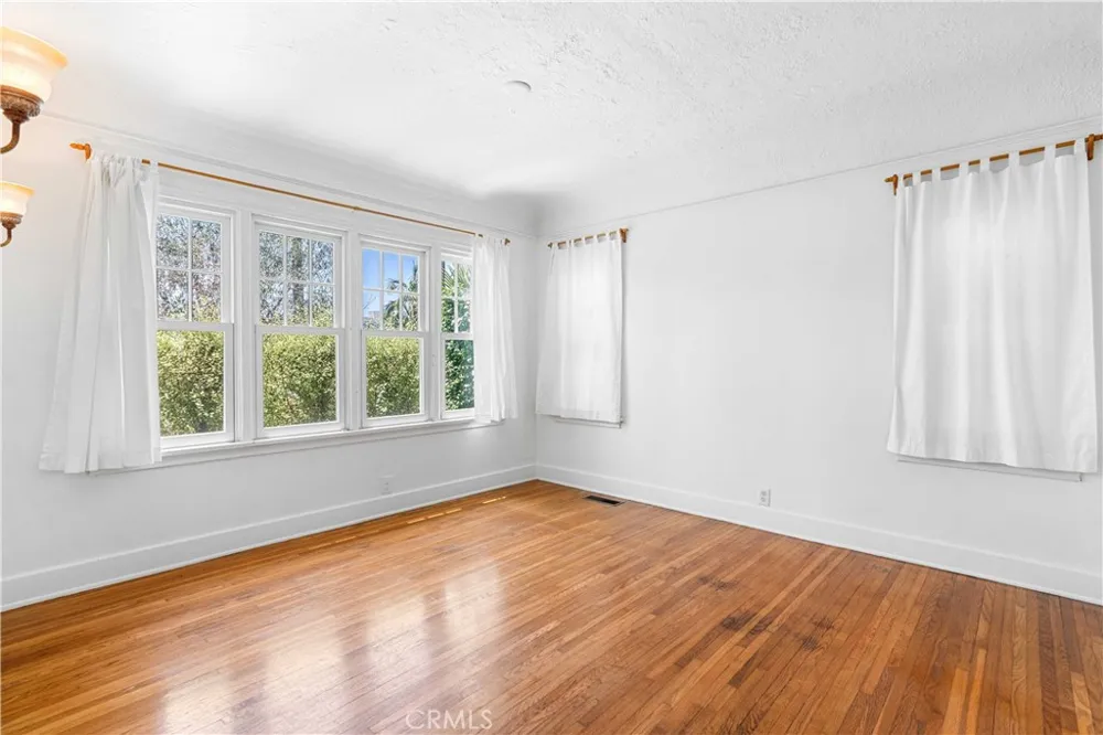 4040 East Boulevard Mar Vista, CA 90066