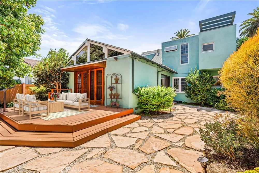 4040 East Boulevard Mar Vista, CA 90066