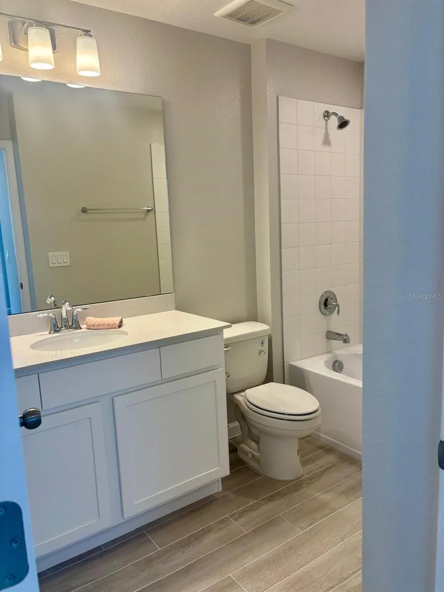 4616 CAMPSITE Orlando, FL 32824