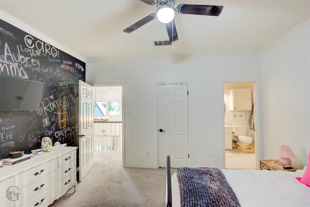 111 Oak Leaf Trail Benton, LA 71006