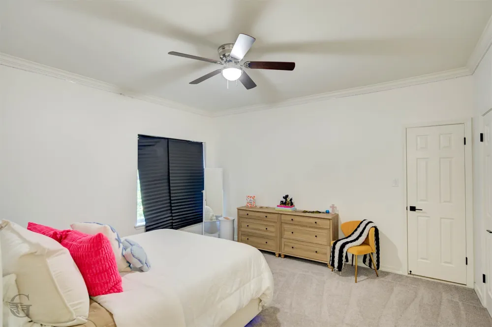 111 Oak Leaf Trail Benton, LA 71006