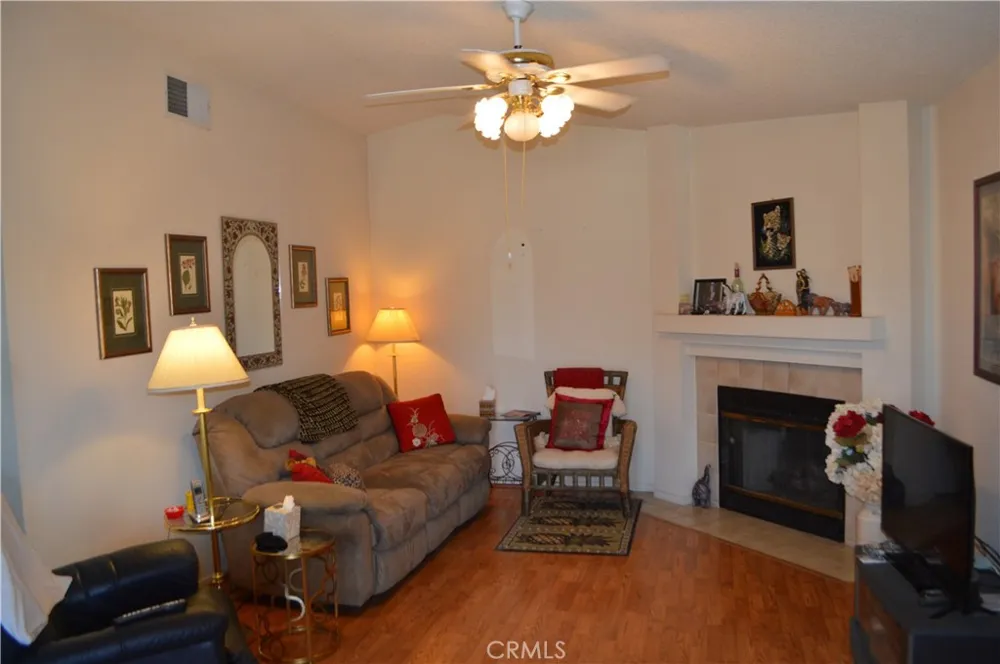 2935 W Fruitvale Hemet, CA 92545