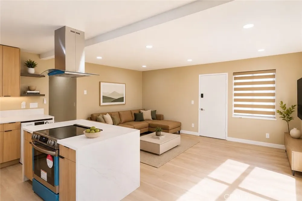3960 Arizona Street #8 San Diego, CA 92104