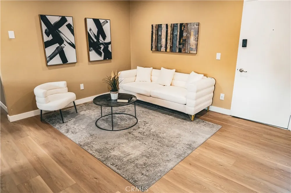 3960 Arizona Street #8 San Diego, CA 92104